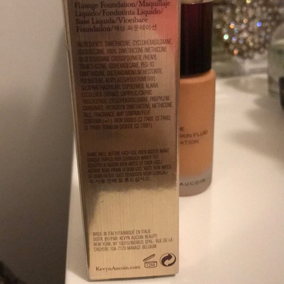 Kevyn Aucoin The sensual foundation. - Picture 2 of 6